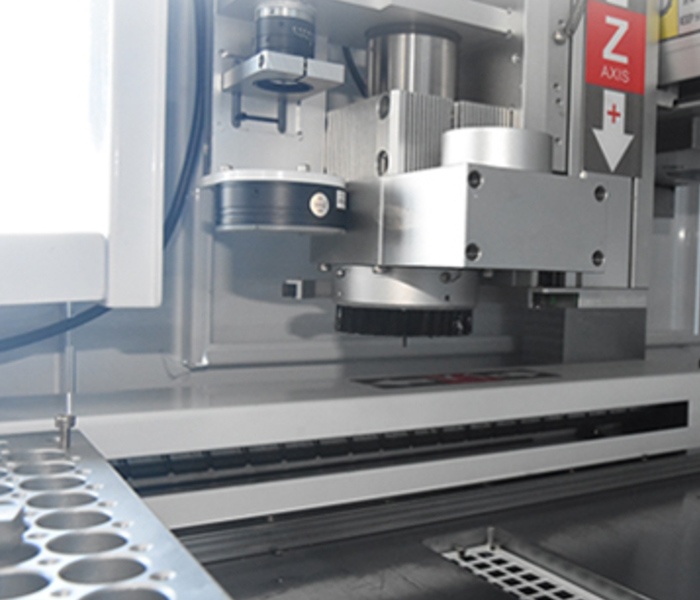 PCB Depaneling Router CMQ360 (1)